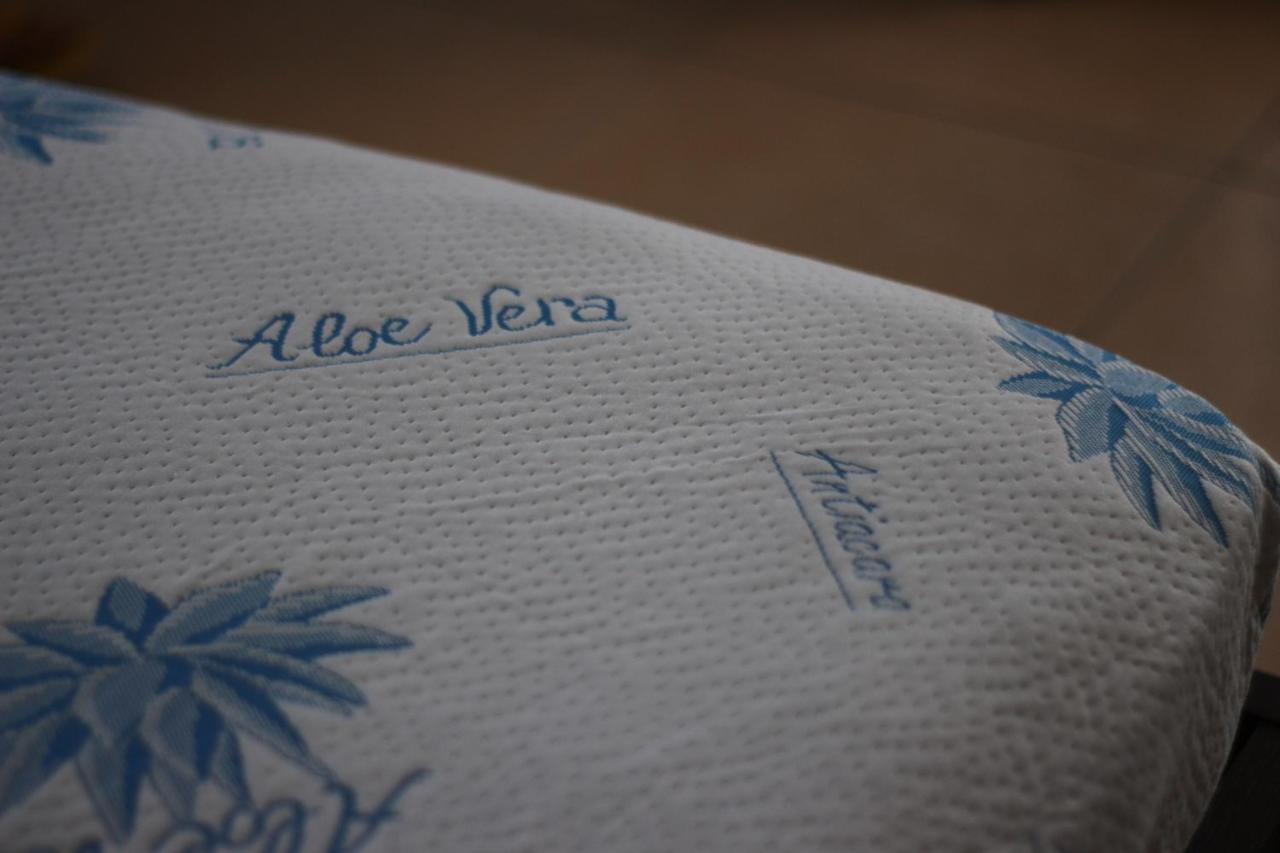 Zafeiris Apartments Livadia  エクステリア 写真